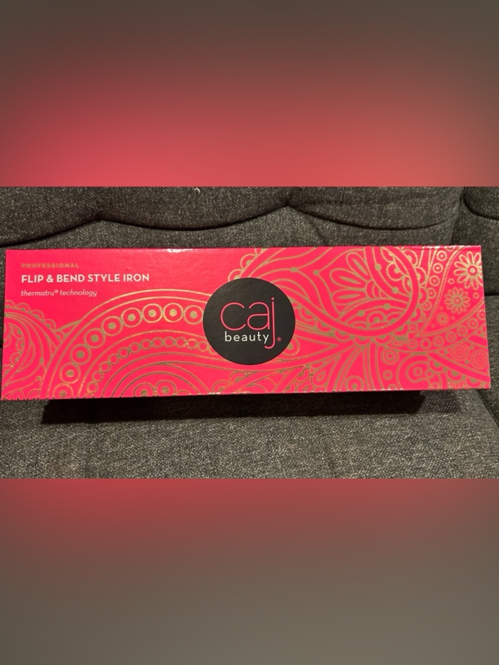 Caj Beauty Flip & Bend Style Iron